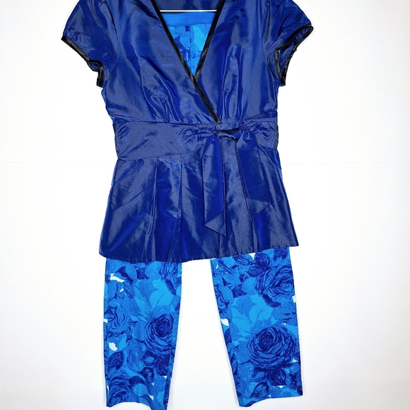 NWOT Ann Taylor " The Carnegie Crop" two-piece shirt and pants set size 4. - Picture 1 of 15